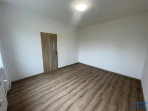 Pronájem bytu 2+1, Jirkov, Ervěnická, 52 m2