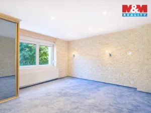 Prodej rodinného domu, Chrast - Podlažice, 280 m2