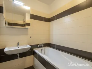 Prodej bytu 1+kk, Praha - Černý Most, Mrázkova, 36 m2