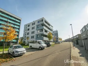 Prodej bytu 1+kk, Praha - Černý Most, Mrázkova, 36 m2