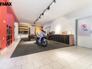 Prodej obchodního prostoru, Drásov, 300 m2