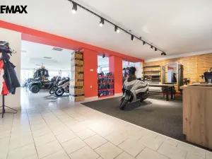 Prodej obchodního prostoru, Drásov, 300 m2