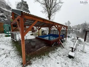 Prodej chaty, Klášterec nad Ohří - Miřetice u Klášterce nad Ohří, Mariánské údolí, 77 m2