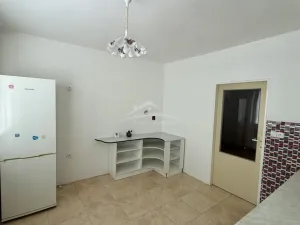 Pronájem bytu 3+1, Budkov, 84 m2