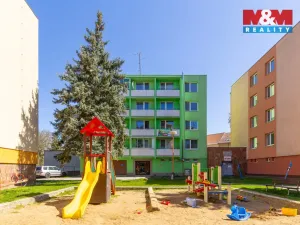 Prodej bytu 3+1, Pohořelice, nám. Svobody, 72 m2