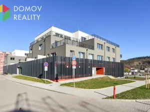 Pronájem bytu 1+kk, Beroun, Nepilova, 49 m2