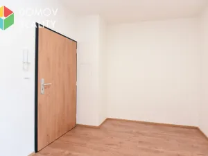 Pronájem bytu 1+kk, Beroun, Nepilova, 49 m2