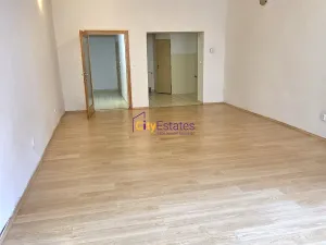 Pronájem kanceláře, České Budějovice, Dr. Stejskala, 59 m2