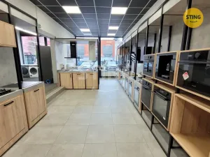 Pronájem obchodního prostoru, Třinec, nám. Svobody, 254 m2