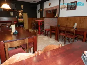 Pronájem restaurace, Praha - Letňany, Malkovského, 206 m2