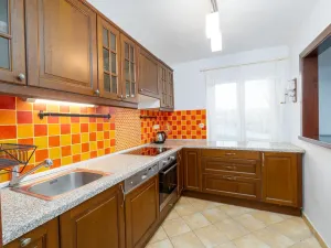 Prodej bytu 3+1, Kamenný Přívoz - Hostěradice, 80 m2