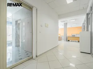 Pronájem kanceláře, Kladno, Osvoboz. pol. vězňů, 183 m2