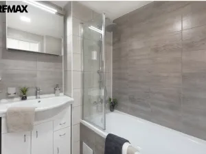 Prodej bytu 3+kk, Meziboří, U stadionu, 70 m2