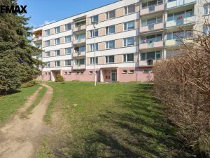 Prodej bytu 2+1, Děčín - Děčín XXXII-Boletice nad Labem, Přímá, 58 m2