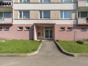 Prodej bytu 2+1, Děčín - Děčín XXXII-Boletice nad Labem, Přímá, 58 m2