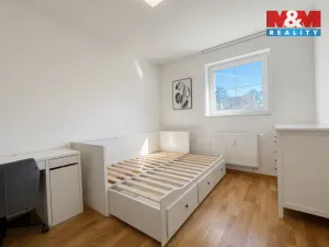 Pronájem bytu 1+kk, Praha - Vysočany, 17 m2