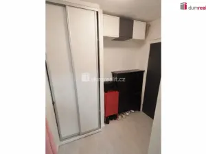 Pronájem bytu 2+kk, Praha - Smíchov, Pod Hybšmankou, 38 m2