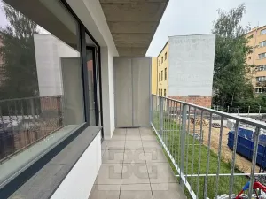 Pronájem bytu 1+kk, Brno, Spolková, 35 m2