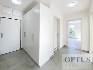 Pronájem bytu 3+kk, Praha - Hloubětín, Waltariho, 73 m2