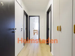 Pronájem bytu 2+kk, Praha - Holešovice, U Pergamenky, 59 m2