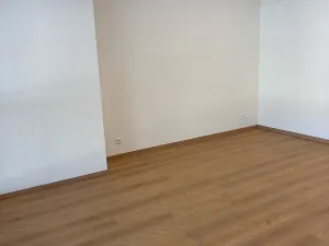 Pronájem bytu 1+kk, Praha - Hloubětín, Poděbradská, 42 m2