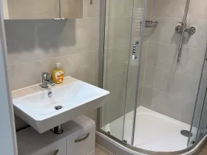 Pronájem bytu 1+kk, Praha - Hloubětín, Poděbradská, 42 m2
