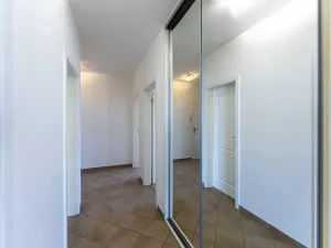 Pronájem bytu 3+1, Praha - Žižkov, Pod kapličkou, 98 m2