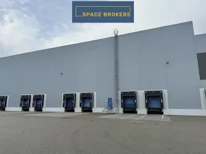 Pronájem skladu, Modřice, 8163 m2