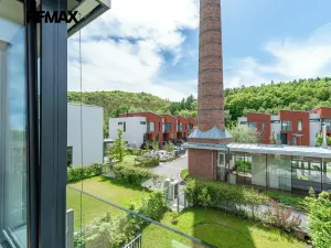 Pronájem rodinného domu, Praha - Dejvice, V Šáreckém údolí, 201 m2