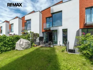 Pronájem rodinného domu, Praha - Dejvice, V Šáreckém údolí, 201 m2