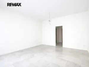 Pronájem obchodního prostoru, Praha - Vinohrady, Budečská, 78 m2