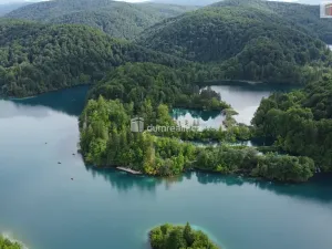 Prodej rodinného domu, Rakovica, Chorvatsko, 70904 m2