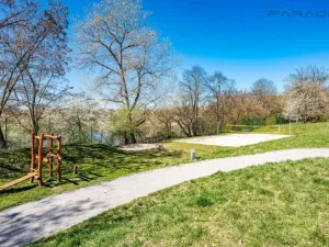 Prodej bytu 3+kk, Praha - Hloubětín, Nademlejnská, 79 m2