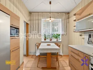 Prodej bytu 3+1, Bánov, 76 m2