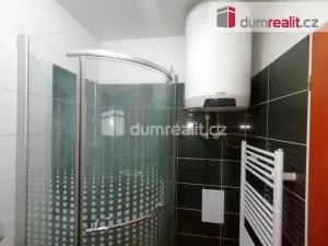 Pronájem bytu 3+kk, Praha - Kobylisy, Zenklova, 50 m2