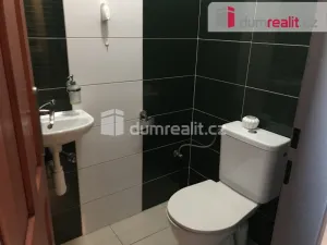 Pronájem bytu 3+kk, Praha - Kobylisy, Zenklova, 50 m2