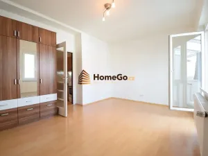 Pronájem bytu 1+1, Praha - Nusle, U gymnázia, 47 m2