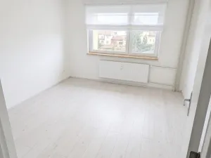 Prodej bytu 3+1, Liberec, Dobiášova, 84 m2