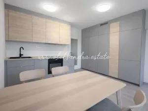 Pronájem bytu 1+kk, Praha - Vysočany, Kabešova, 32 m2