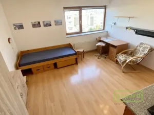 Pronájem bytu 1+kk, Mníšek pod Brdy, Ke škole, 24 m2