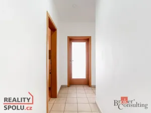 Pronájem bytu 2+kk, Liberec - Liberec VI-Rochlice, Nádvorní, 56 m2