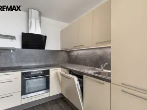 Pronájem bytu 2+kk, Litvínov - Horní Litvínov, Podkrušnohorská, 38 m2