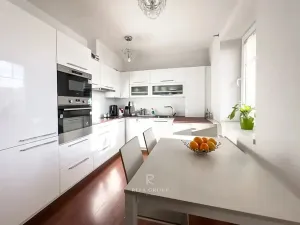 Prodej bytu 2+1, Praha - Dolní Počernice, Národních hrdinů, 63 m2