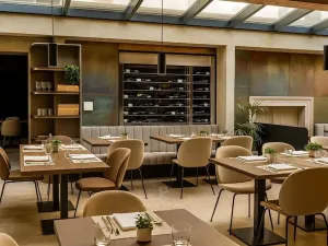 Prodej obchodního prostoru, Praha - Staré Město, Kaprova, 529 m2