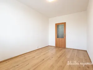 Pronájem bytu 2+kk, Praha - Černý Most, Kpt. Stránského, 46 m2