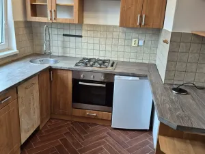 Pronájem bytu 3+1, Rataje nad Sázavou, Hlavní, 80 m2