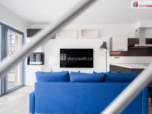 Pronájem bytu 3+kk, Praha - Libeň, U libeňského pivovaru, 74 m2