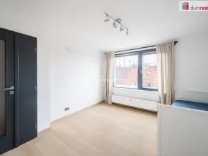 Pronájem bytu 3+kk, Praha - Libeň, U libeňského pivovaru, 74 m2