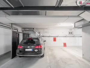 Pronájem bytu 3+kk, Praha - Libeň, U libeňského pivovaru, 74 m2