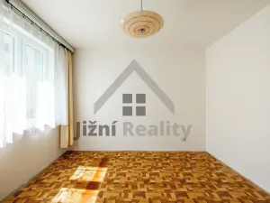 Prodej bytu 3+1, Volary, Sídl. Míru, 69 m2